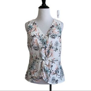 Maurices women’s small floral twist front sleeveless blouse‎